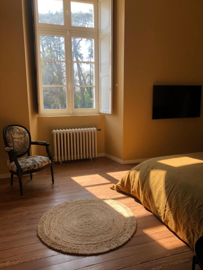 Domaine De La Mazure Bed & Breakfast La Chapelle-Basse-Mer Bagian luar foto